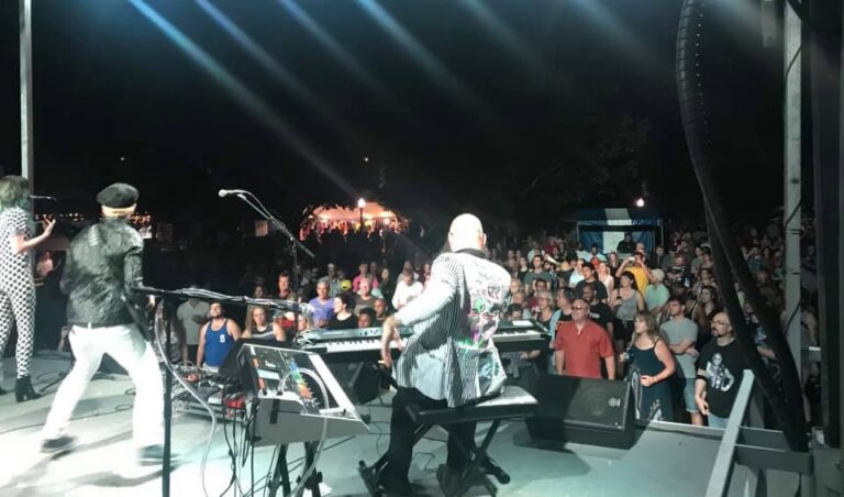 🎶 Throwback Tracks From the Carnival Stage